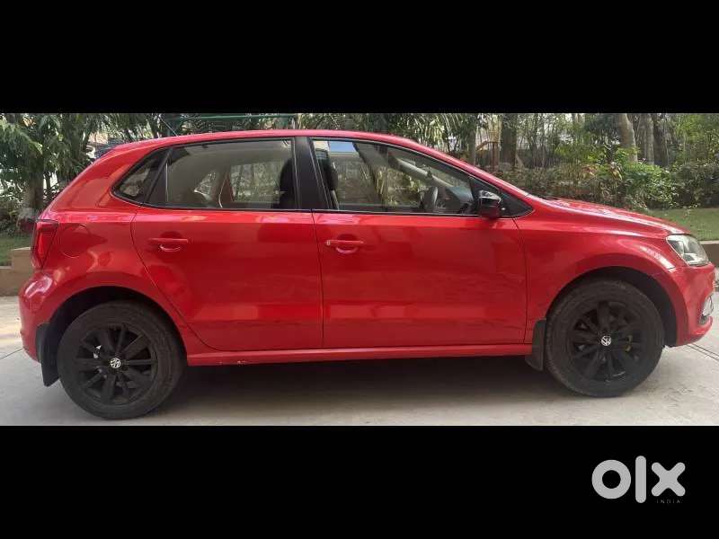 Volkswagen Polo Petrol Highline 1.2l, 2016, Petrol