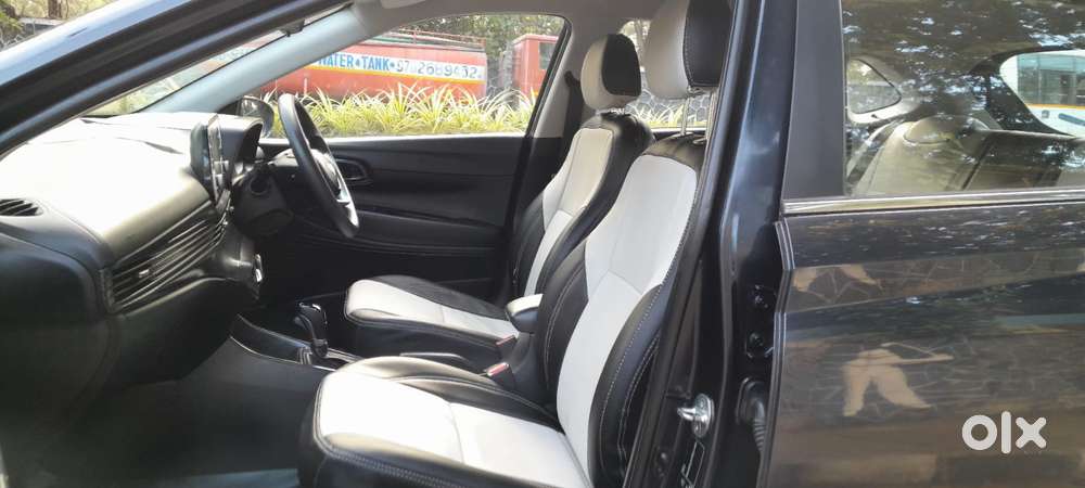 Hyundai I20 Sportz 1.2 Ivt, 2023, Petrol