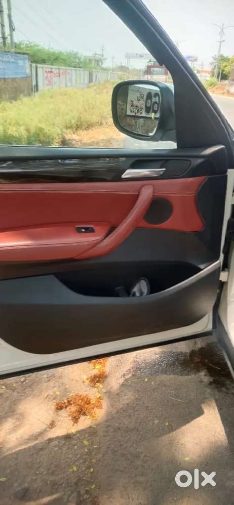 Bmw X3 Diesel 2013 Giving Good Mileage Of 19kmpl And Maintained Well