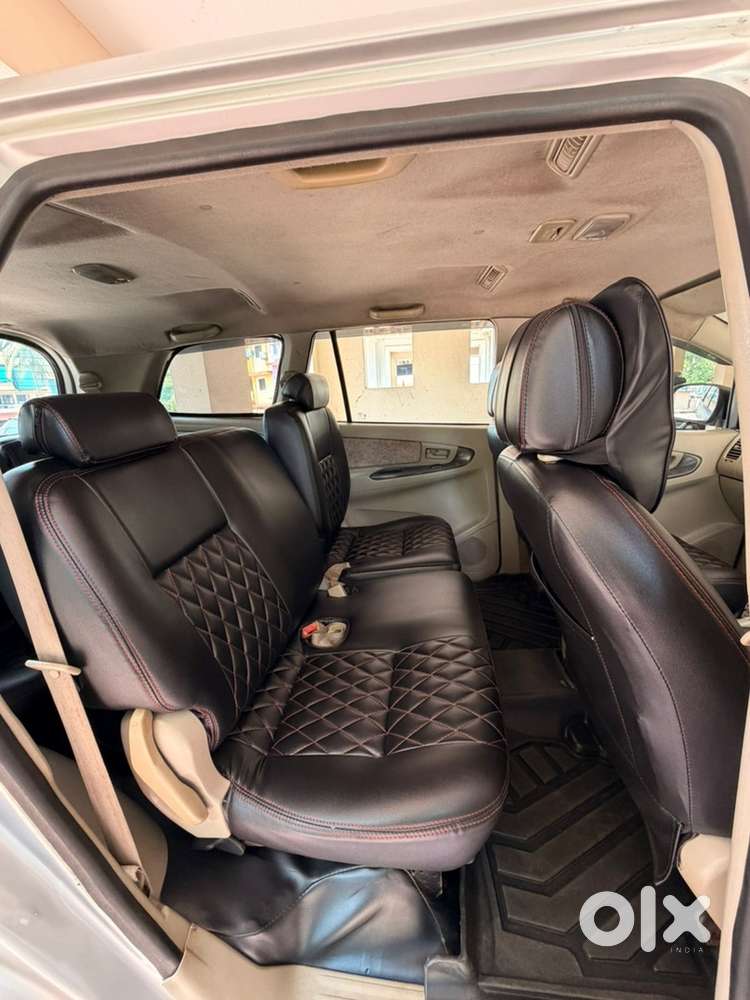 Toyota Innova Diesel 2011