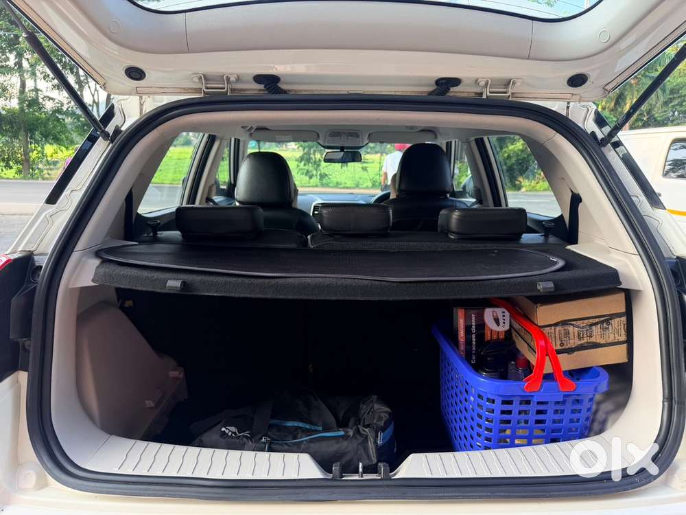 Mahindra Xuv300 W8 Petrol 2021