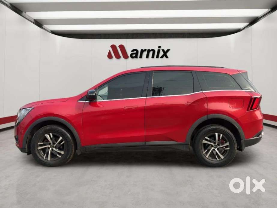 Mahindra Xuv700 2.0 Ax 5 Petrol At Str, 2022, Petrol