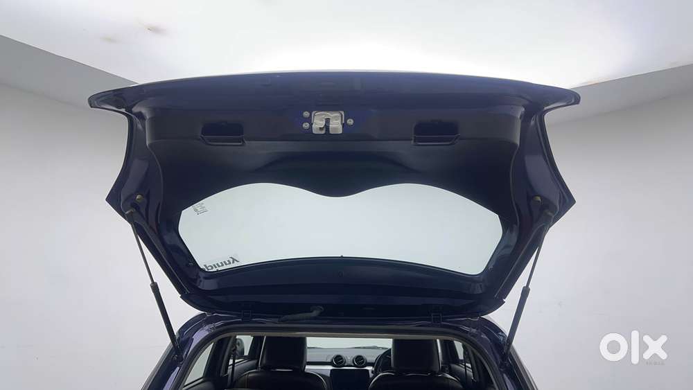 Maruti Suzuki Swift Vvt Vxi, 2022, Petrol