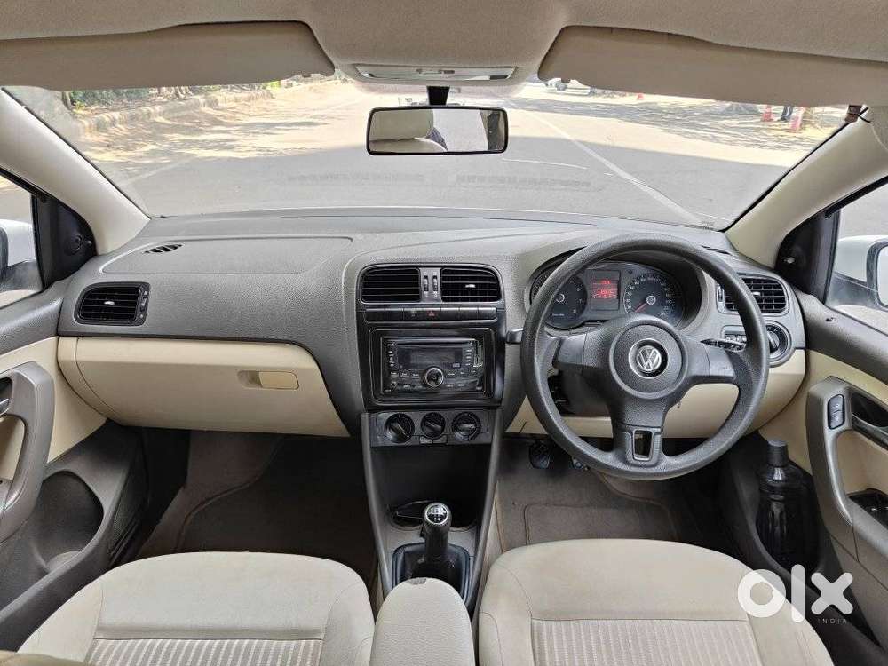 Volkswagen Vento 2010-2013 Petrol Trendline, 2011, Petrol