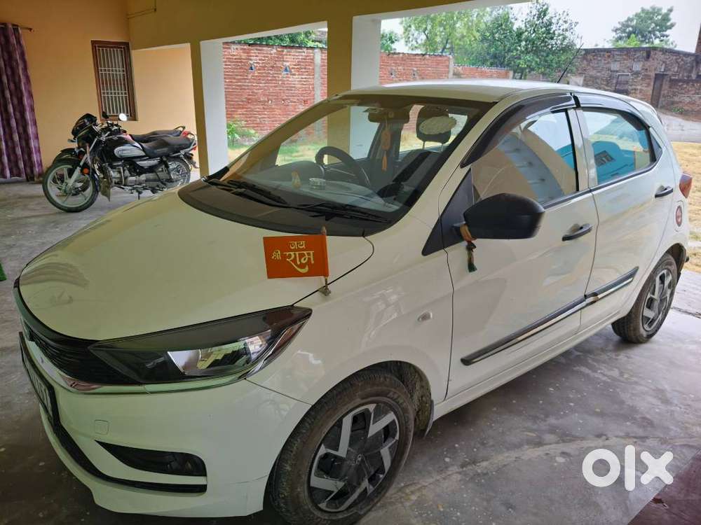 किसी को चाहिए तो संपर्क कर सकता है