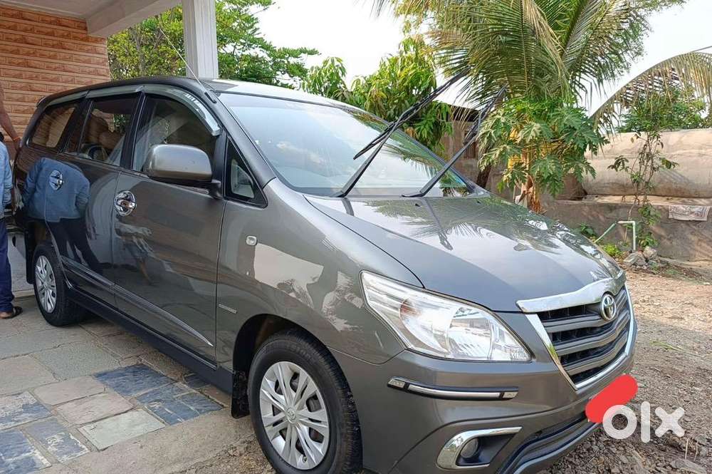 Toyota Innova 2013 Diesel 70000 Km Driven