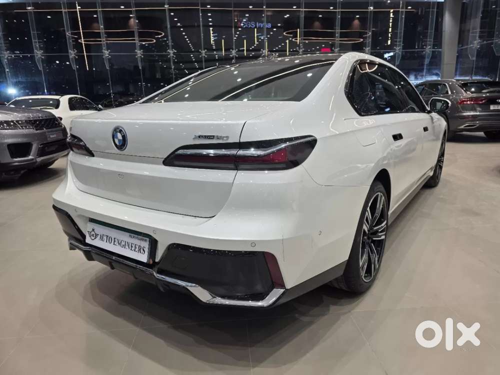 Bmw I7, 2023, Electric