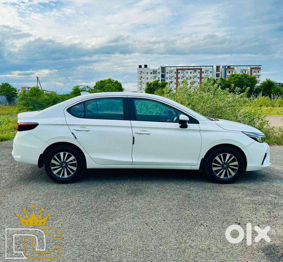 Honda City 1.5 V 5th Gen I-vtec Mt, 2024, Petrol