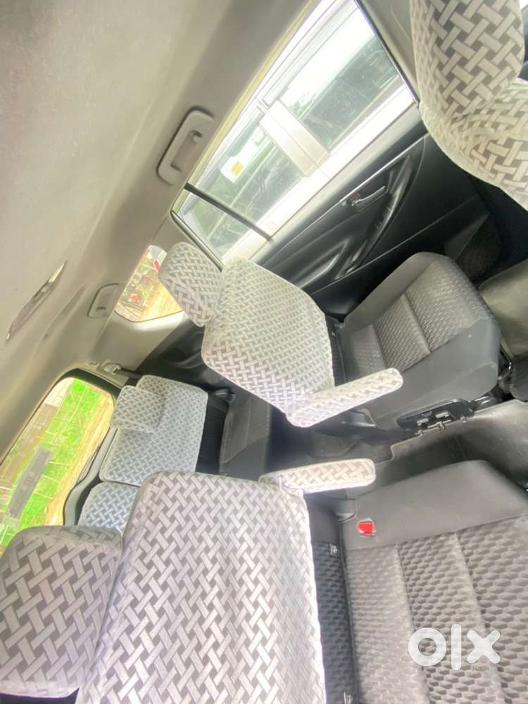 Toyota Innova Crysta  2017 Diesel Manual