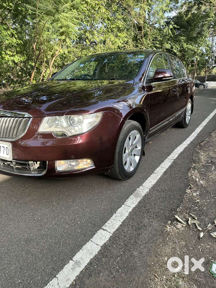 Skoda Superb Elegance 2.0 Tdi Cr At, 2010, Diesel