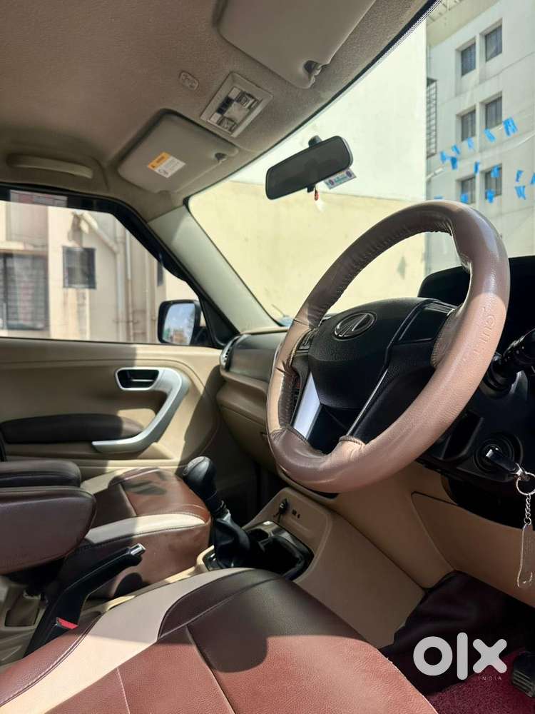 Mahindra Tuv 300 T8, 2015, Diesel