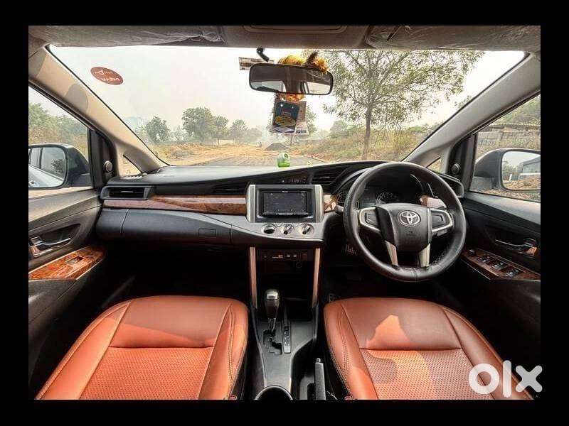 Toyota Innova Crysta 2.8 Gx At 7 Str, 2017, Diesel