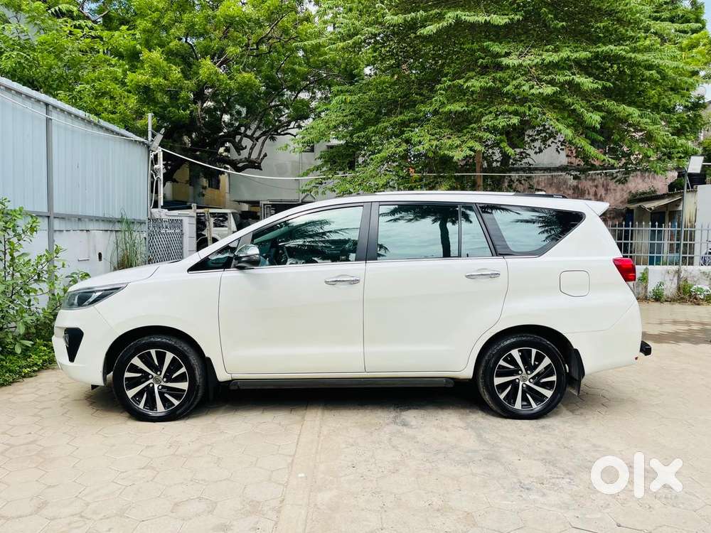 Toyota Innova Crysta [ ] 2.4 Zx At 7 Str, 2021, Diesel
