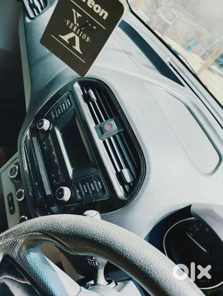 Tata Tiago Xt 2019 Petrol