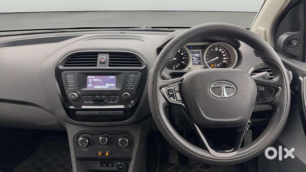 Tata Tigor 1.2 Revotron Xt, 2017, Petrol