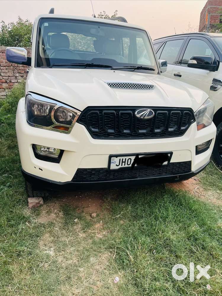 Mahindra Scorpio 2015 Diesel Well Maintained