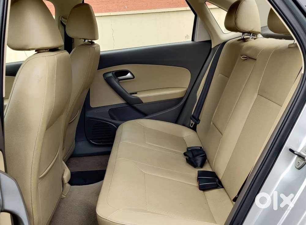 Volkswagen Vento Highline Diesel Automatic 2016