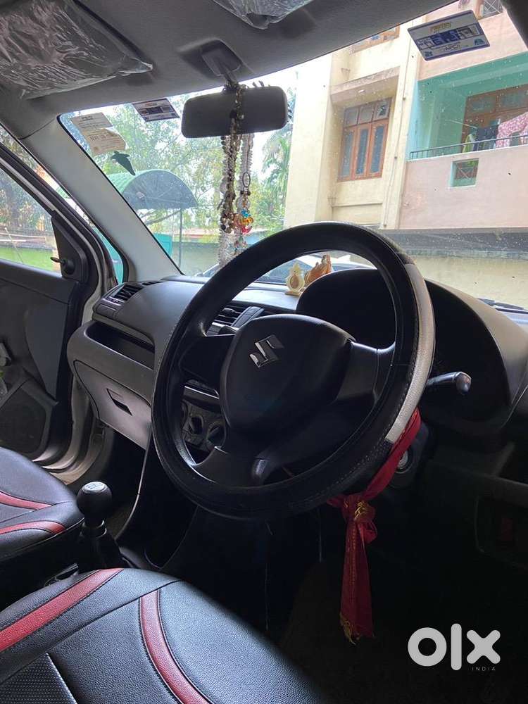 Maruti Suzuki Swift 2015 Petrol 44000 Km Driven