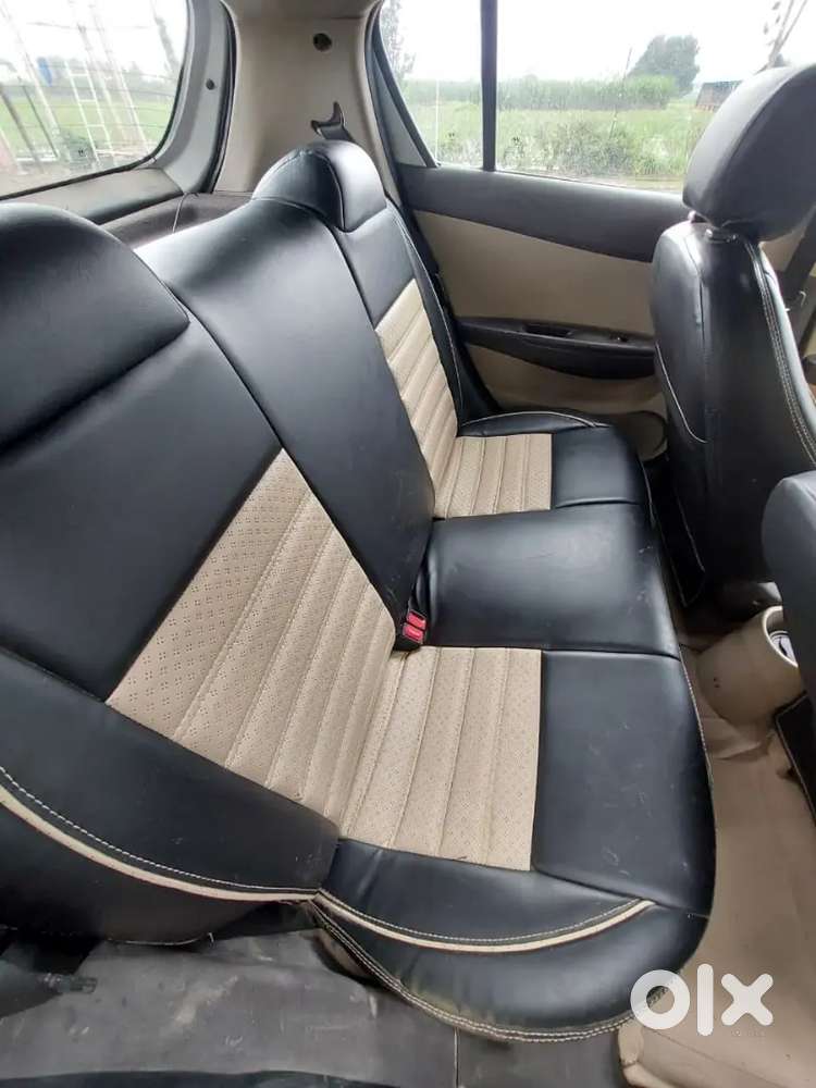 Hyundai I20 2011 Cng In Good Condition