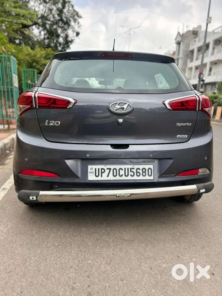 Hyundai I20 Active 2015 Sx Dual Tone