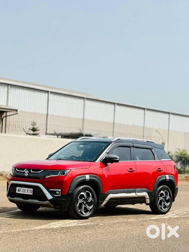 Maruti Suzuki Brezza 1.5 Zxi Plus Smart Hybrid Dual Tone, 2023, Petr..
