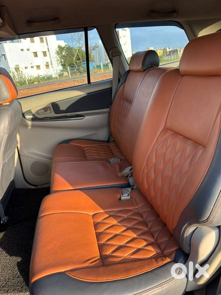Toyota Innova 2.5 V Diesel
