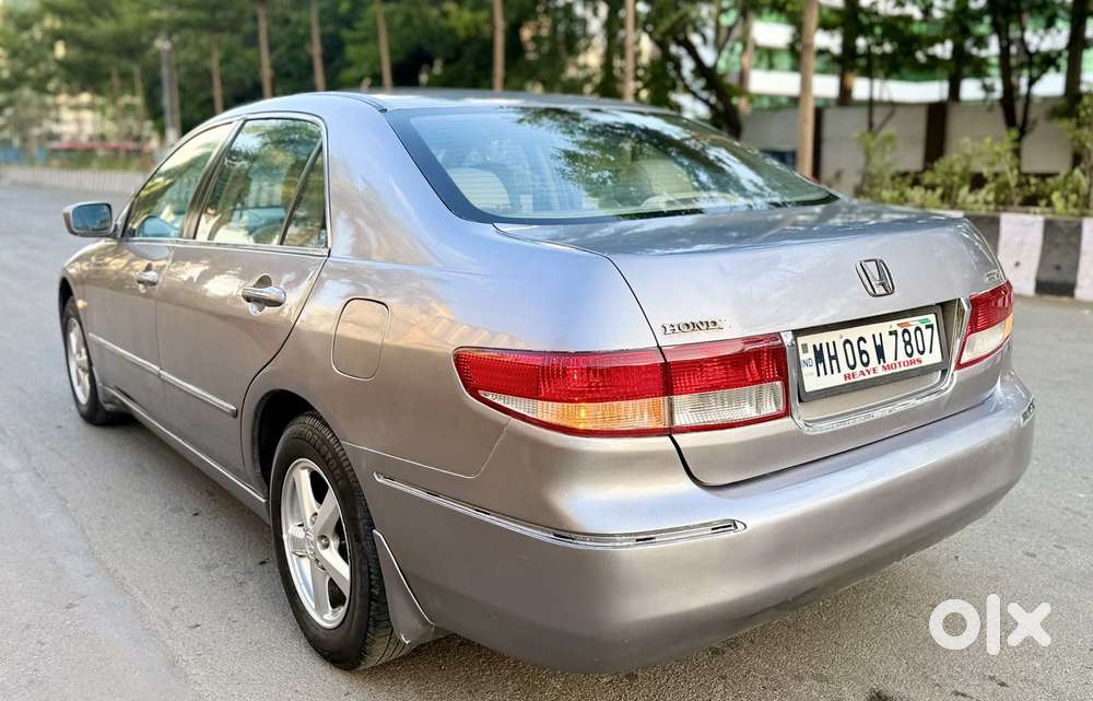 Honda Accord 2.4 Manual, 2004, Petrol