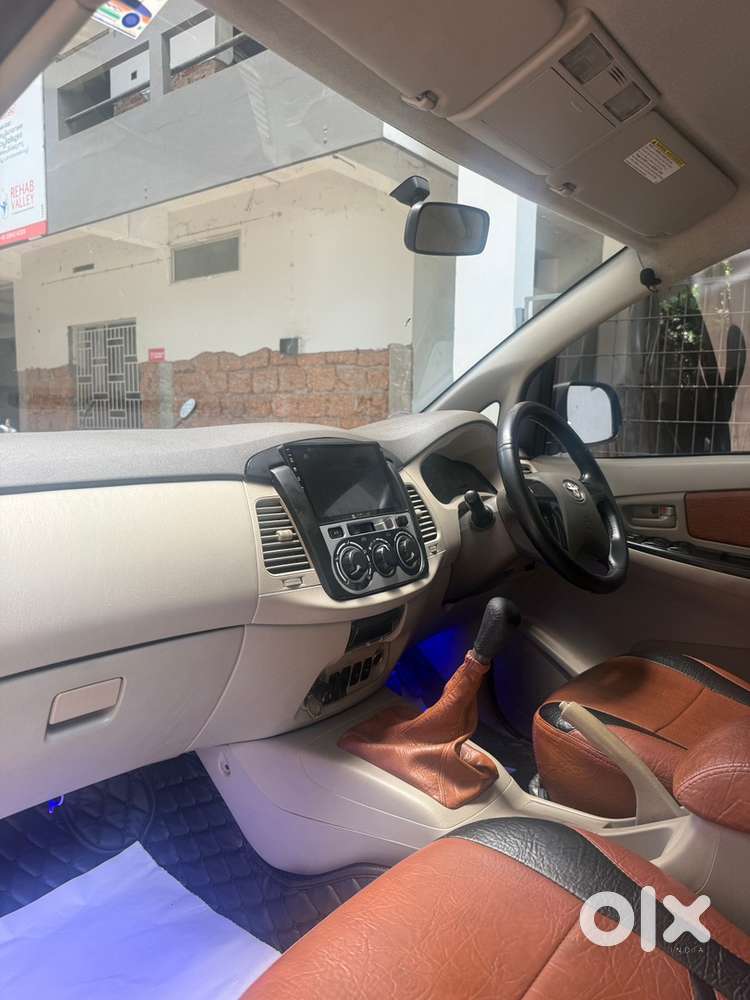 Toyota Innova Diesel 2014