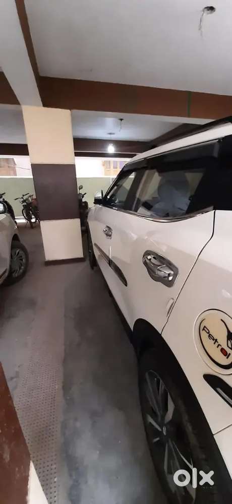 Mahindra Xuv300 2022 Model Showroom Condition