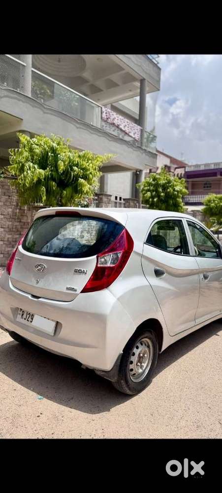Hyundai Eon Era +, 2016, Petrol