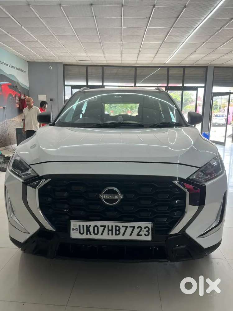 Nissan Magnite 1.0 Xe 2025