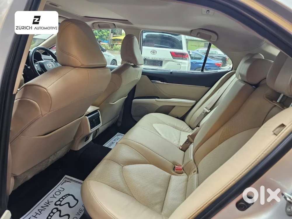 Toyota Camry, 2019, Petrol