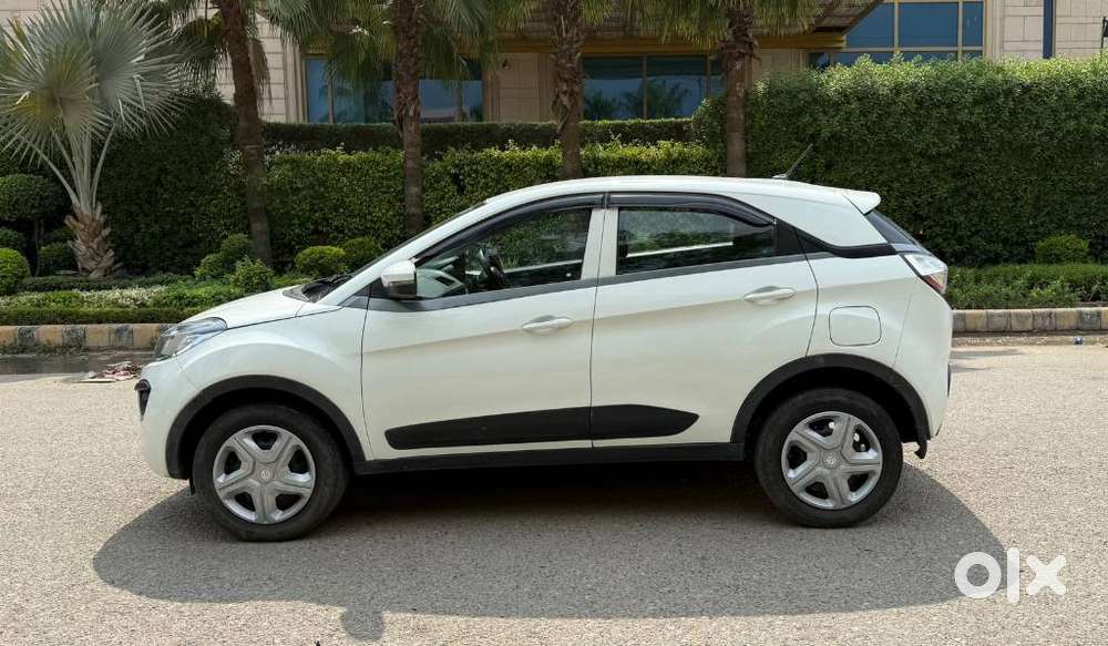 Tata Nexon 1.5 Revotorq Xm (s), 2019, Diesel