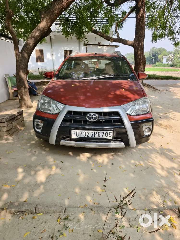 Toyota Etios Cross 2016 Diesel 150000 Km Driven