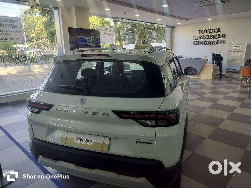 Maruti Suzuki Brezza 1.5 Zxi At Smart Hybrid, 2025, Petrol