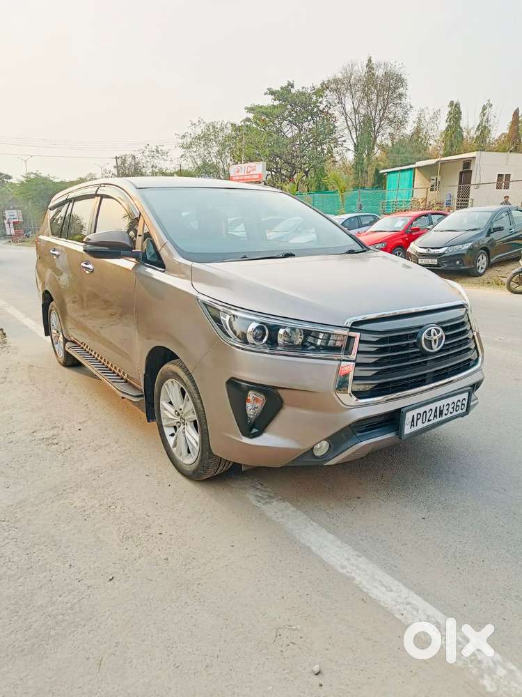 Toyota Innova Crysta 2.8z Automatic, 2018, Diesel