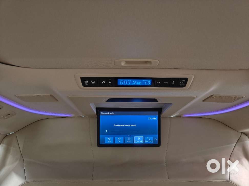 Toyota Vellfire Vip – Executive Lounge, 2020, Petrol