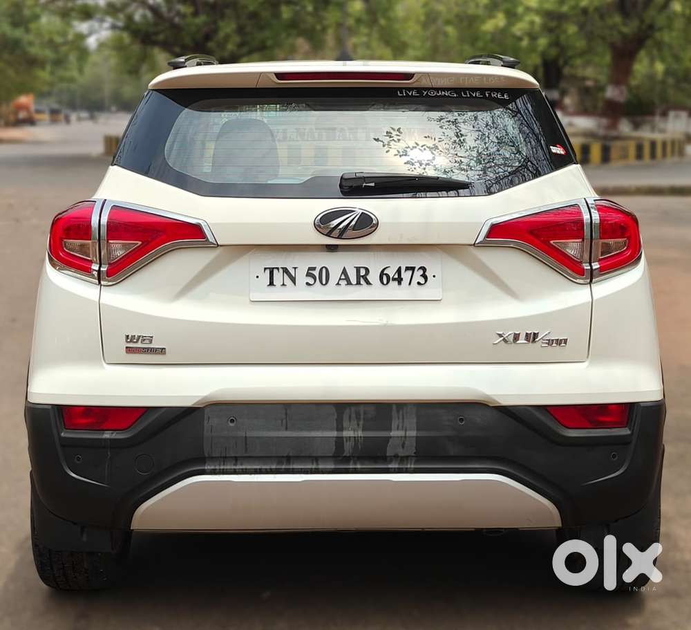 Mahindra Xuv300 W8 (o) 1.5 Diesel Amt, 2020, Diesel