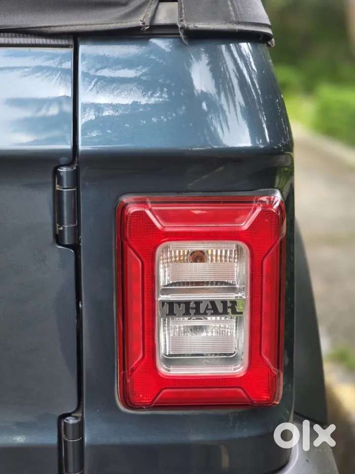 Mahindra Thar Lx 4-str Convertible At, 2021, Petrol