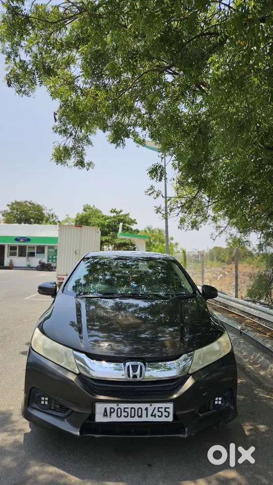 Well Maintained Honda City Top End Model