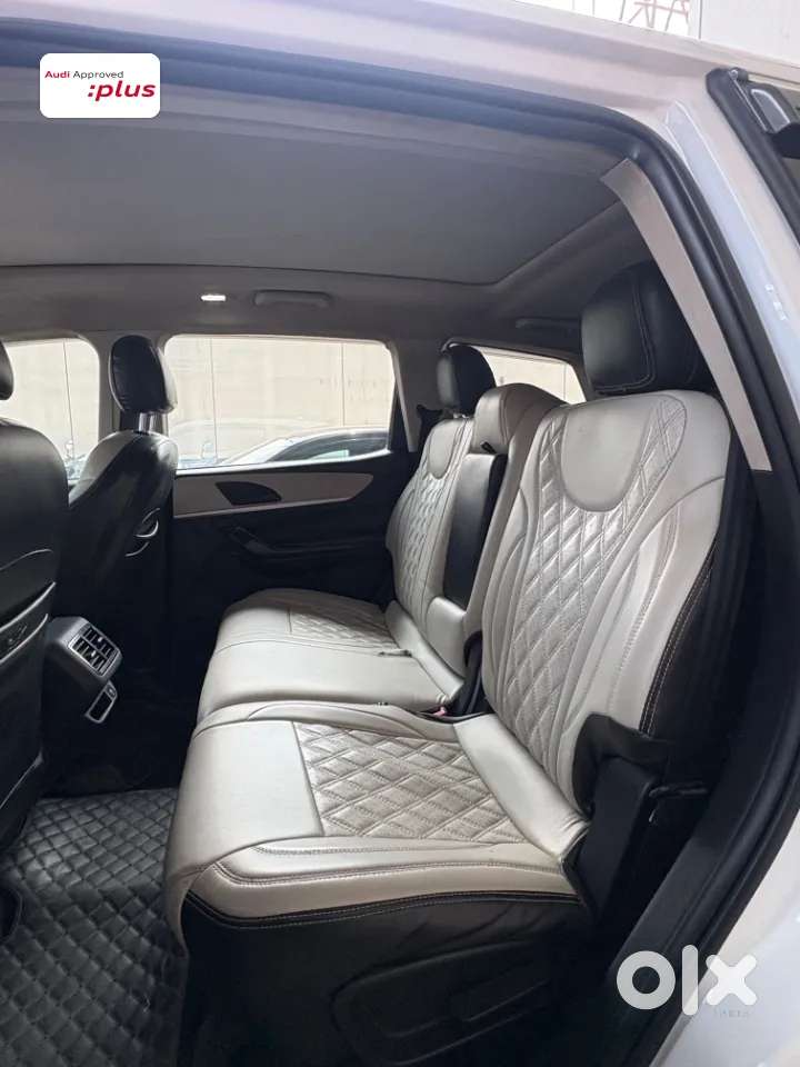 Mahindra Xuv700 2.2 Ax 5 Diesel At 7 Str, 2023, Diesel