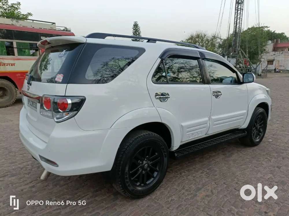 Toyota Fortuner Diesel 2015