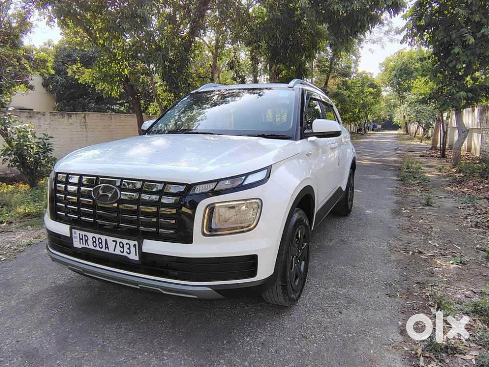Hyundai Venue S Plus Mt 1.2 Kappa, 2024, Petrol