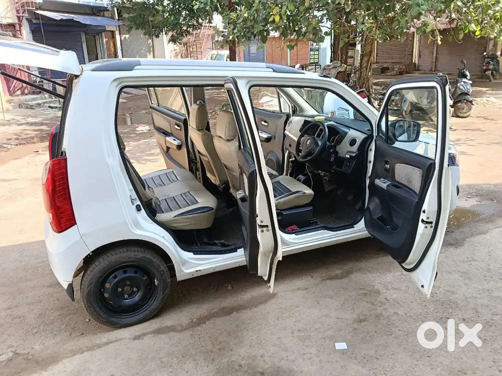 2nd Owner Maruti Wagon 2013