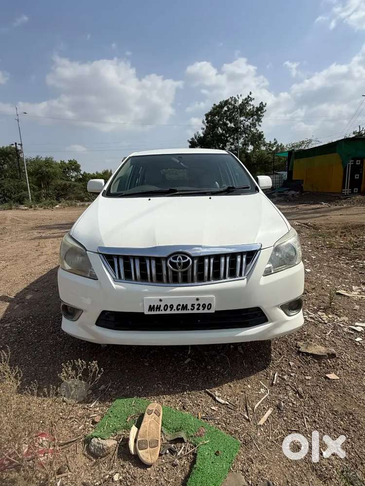 Toyota Innova 2013 Diesel Well Maintained