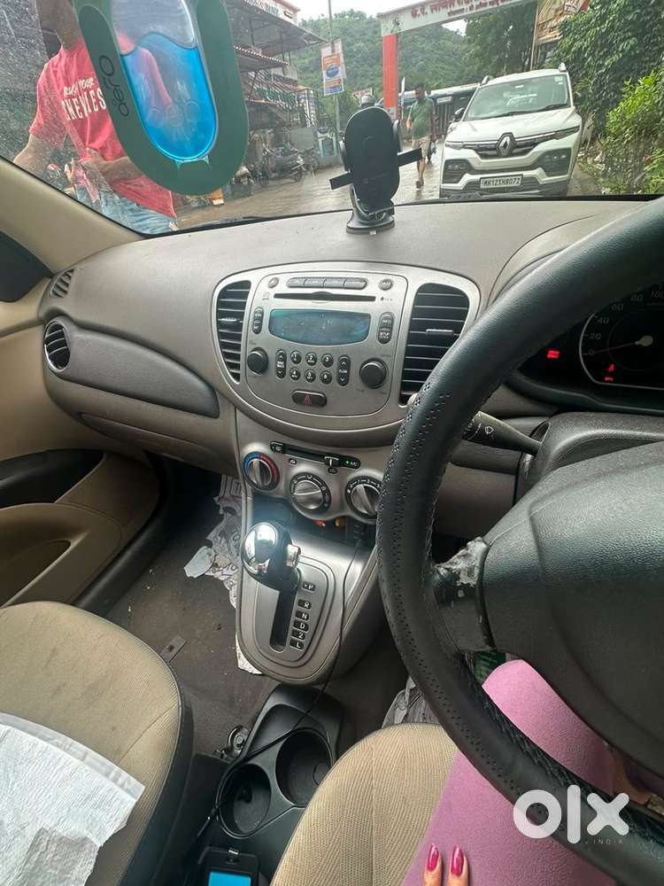 Hyundai I10 Sportz 2011