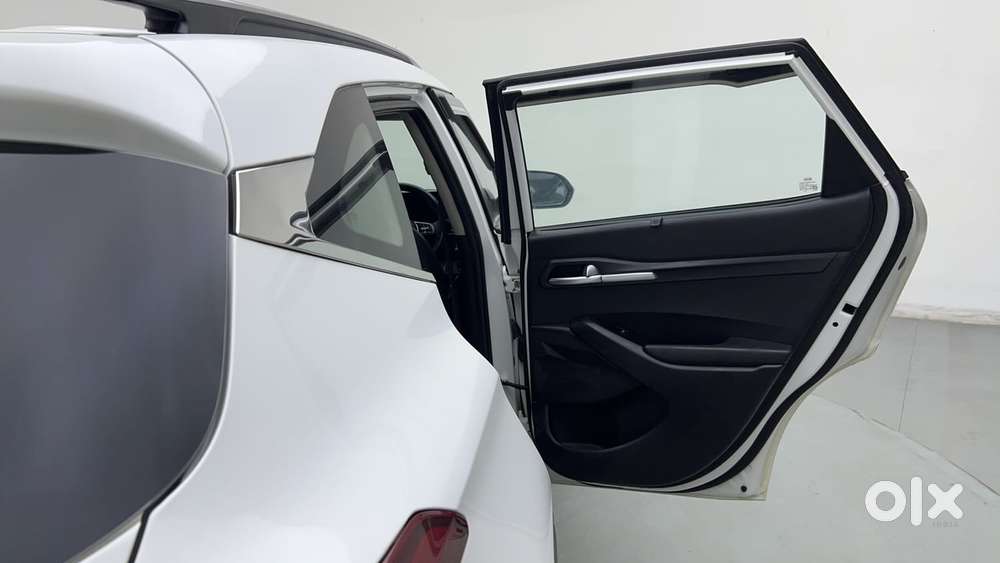 Kia Seltos 1.5 Htk+, 2020, Petrol