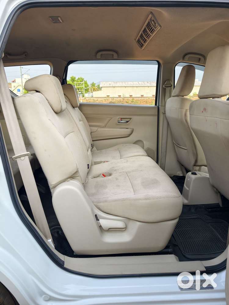 Maruti Suzuki Ertiga Vxi Shvs, 2025, Petrol