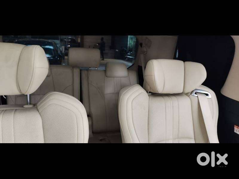 Toyota Vellfire 2.5 Executive Lounge, 2022, Petrol