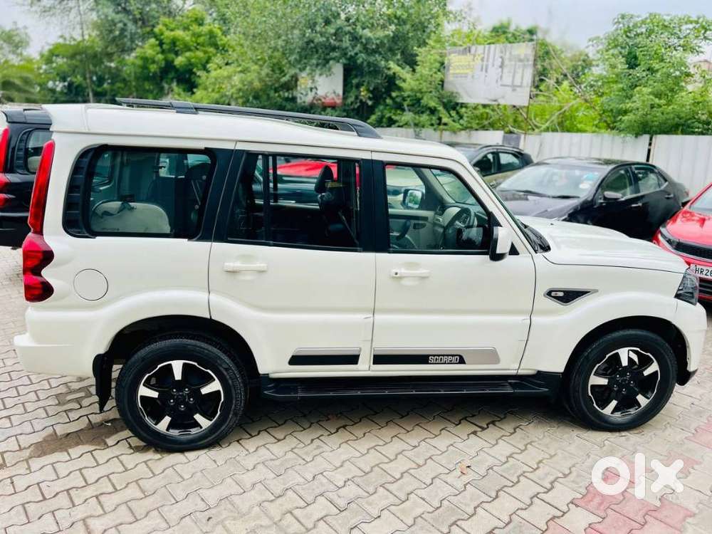Mahindra Scorpio Classic 2.2 S 11 Mt 7 Str, 2023, Diesel